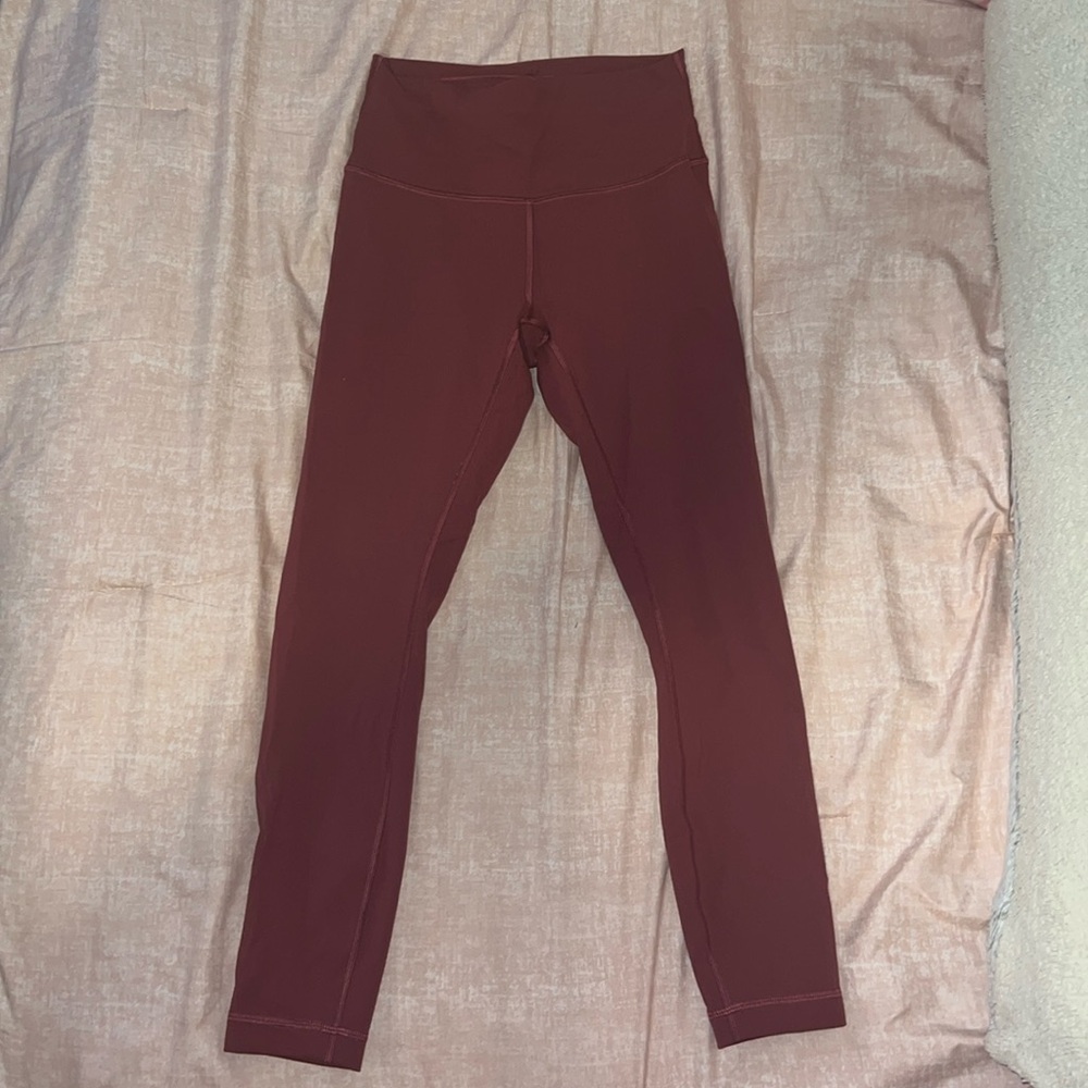 LULULEMON wunder under leggings, mulled wine color